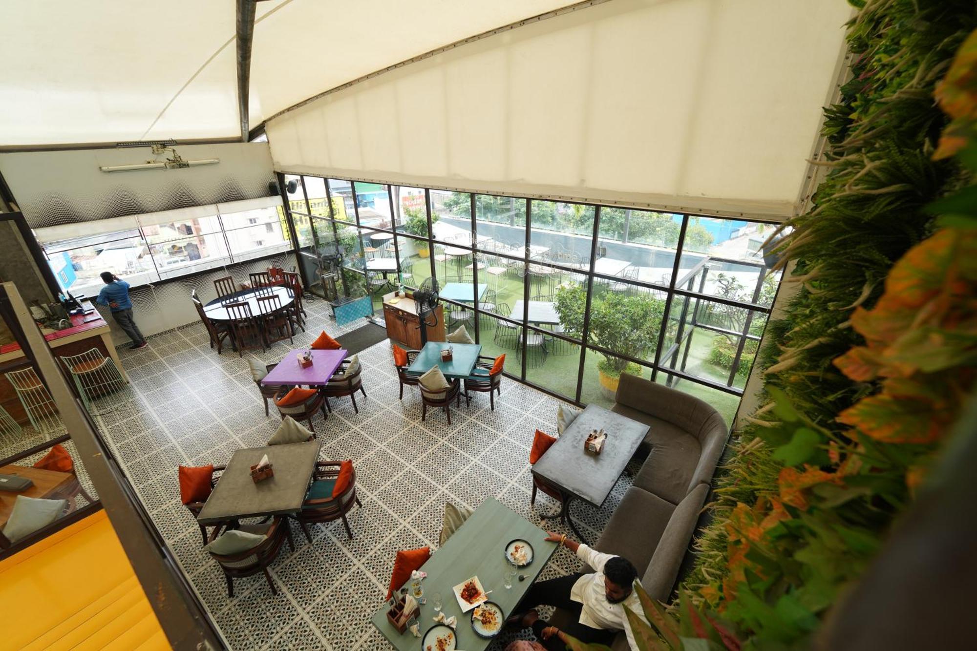 Vaishnavi Residency Hotel Bangalore Exterior foto