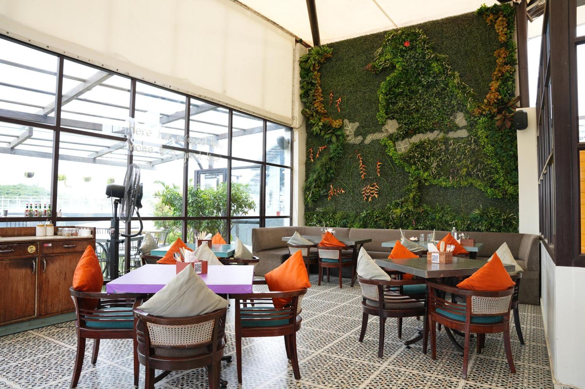 Vaishnavi Residency Hotel Bangalore Exterior foto