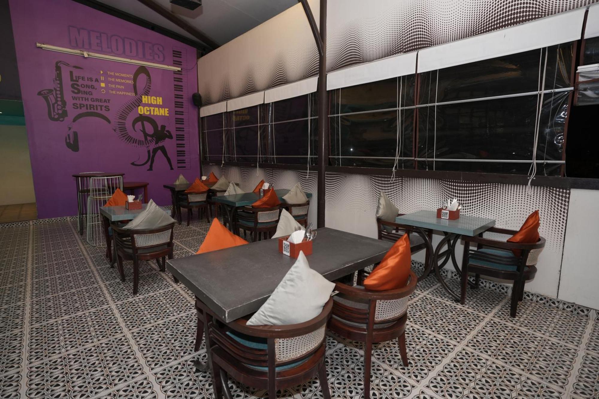 Vaishnavi Residency Hotel Bangalore Exterior foto