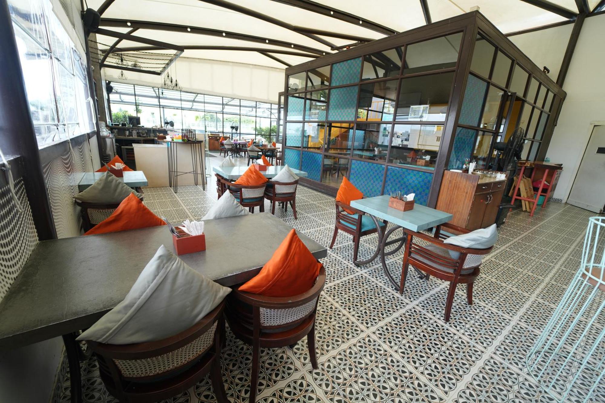Vaishnavi Residency Hotel Bangalore Exterior foto