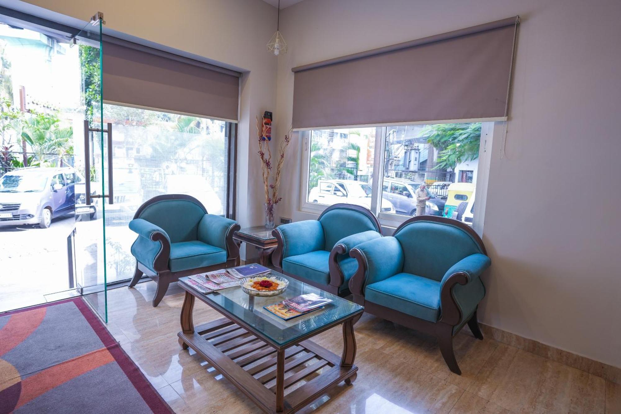 Vaishnavi Residency Hotel Bangalore Exterior foto