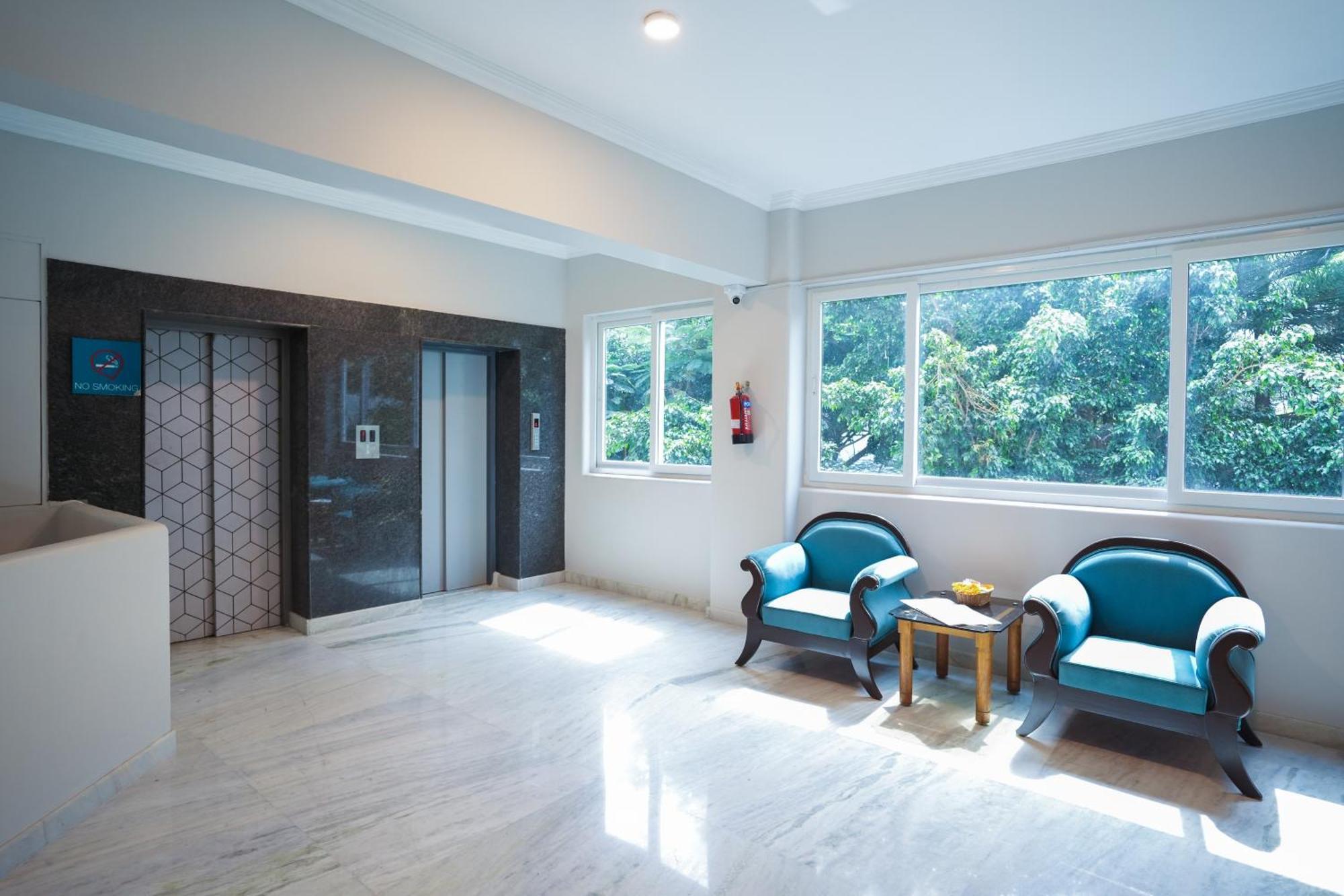Vaishnavi Residency Hotel Bangalore Exterior foto