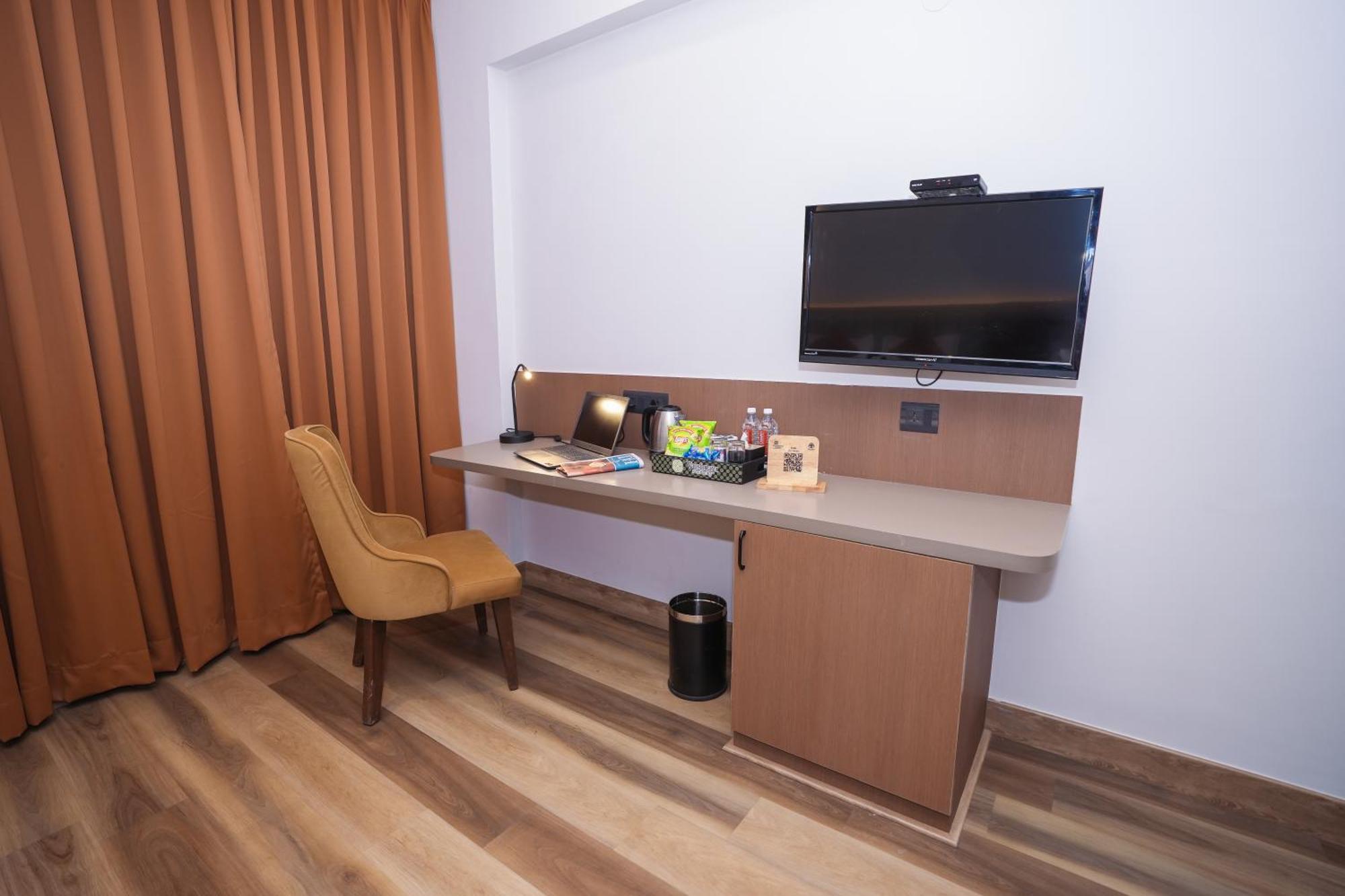 Vaishnavi Residency Hotel Bangalore Exterior foto